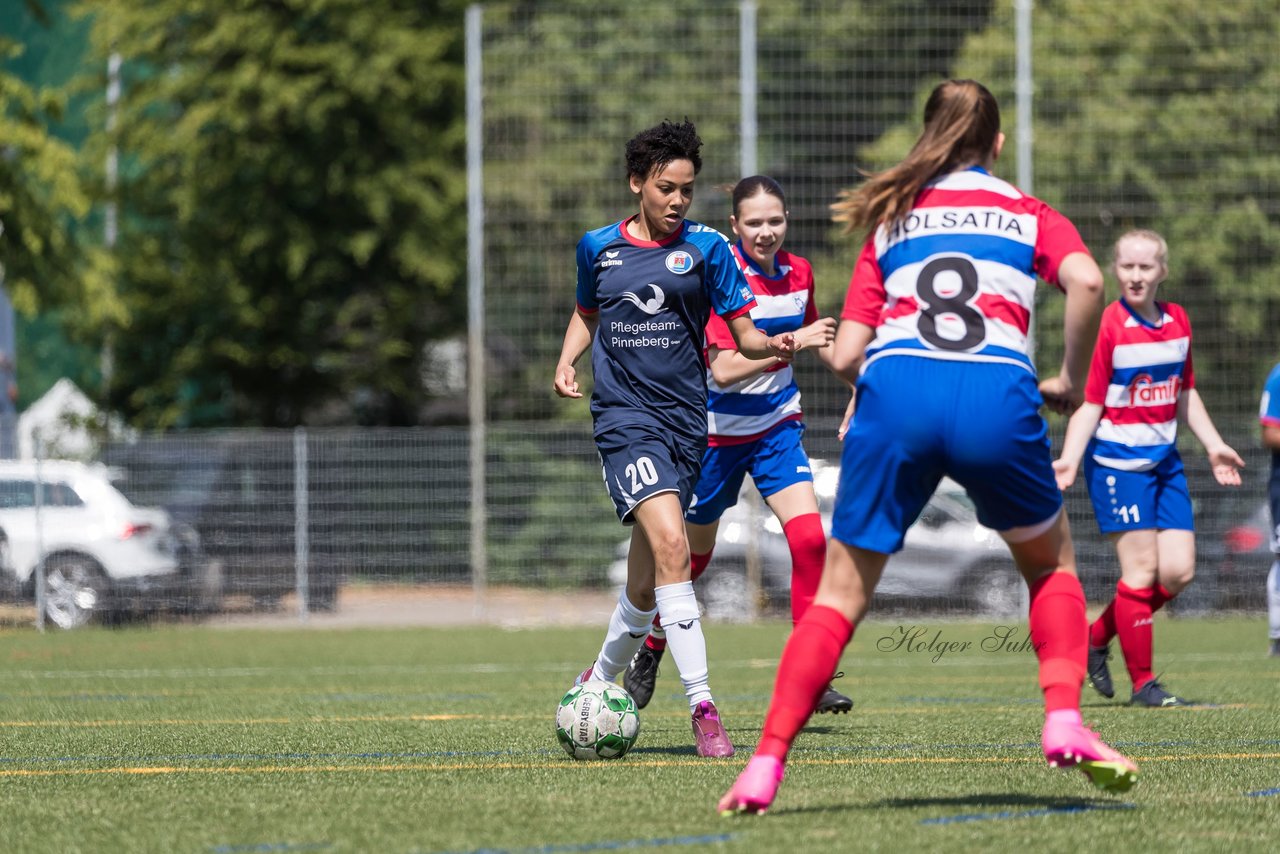 Bild 137 - wBJ Holsatia Elmshorn - VfL Pinneberg : Ergebnis: 1:4